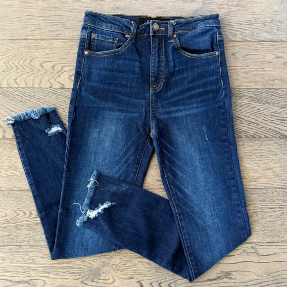 Risen Distressed Frayed Hem High Rise Skinny Jeans - Picture 1 of 11